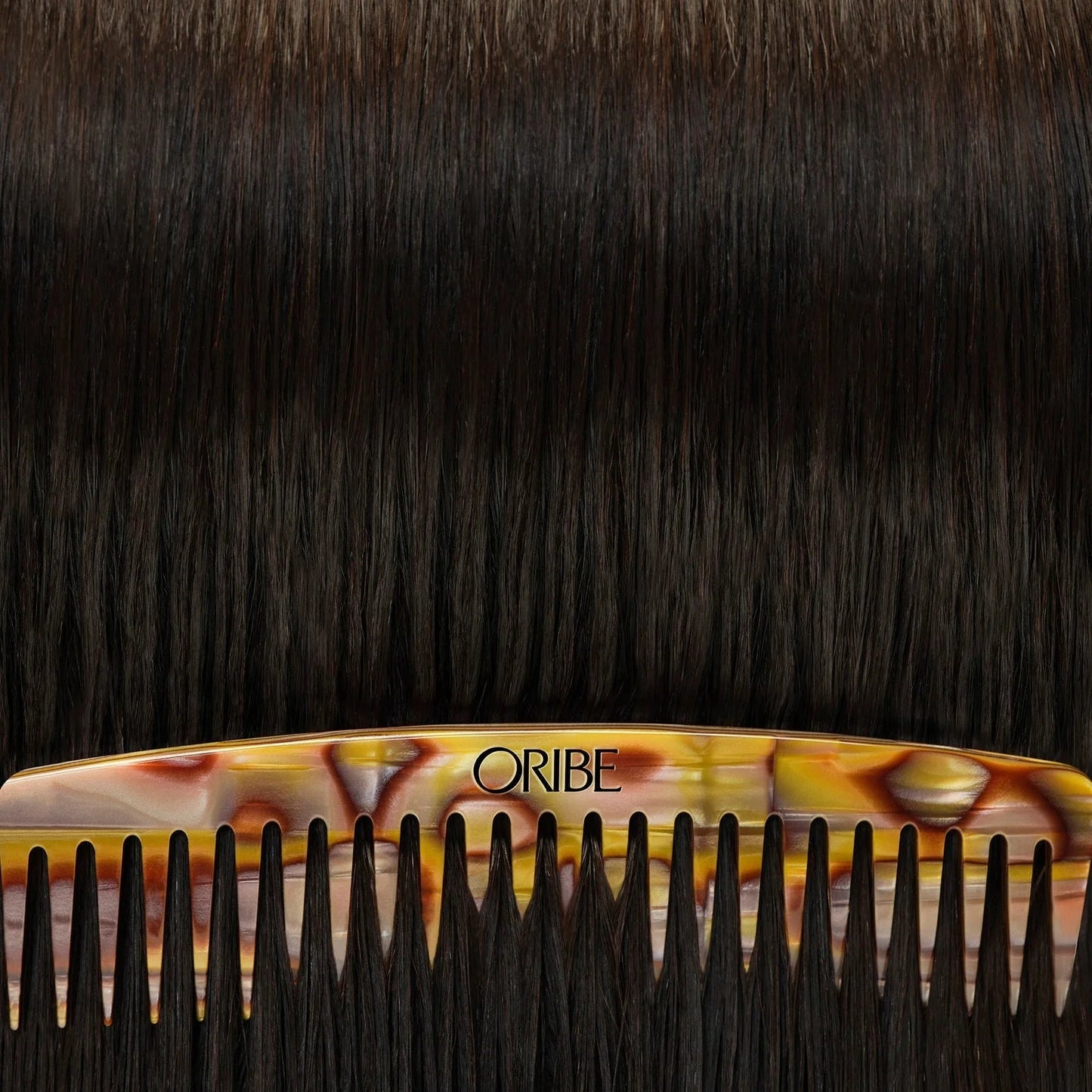 Oribe Resin Wide Tooth Comb must-hair