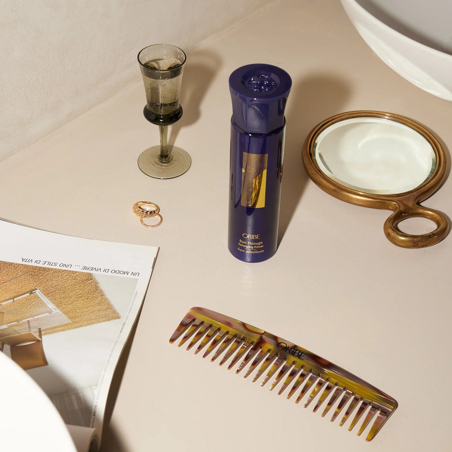 Oribe Resin Wide Tooth Comb must-hair